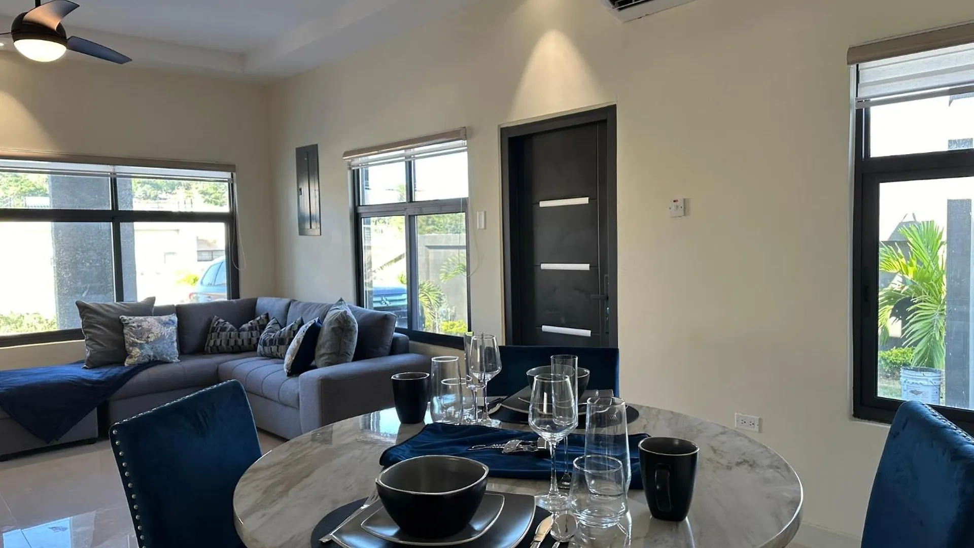 Holiday home Luxury 2 Bed House With Pool & Gym Villa Ocho Rios